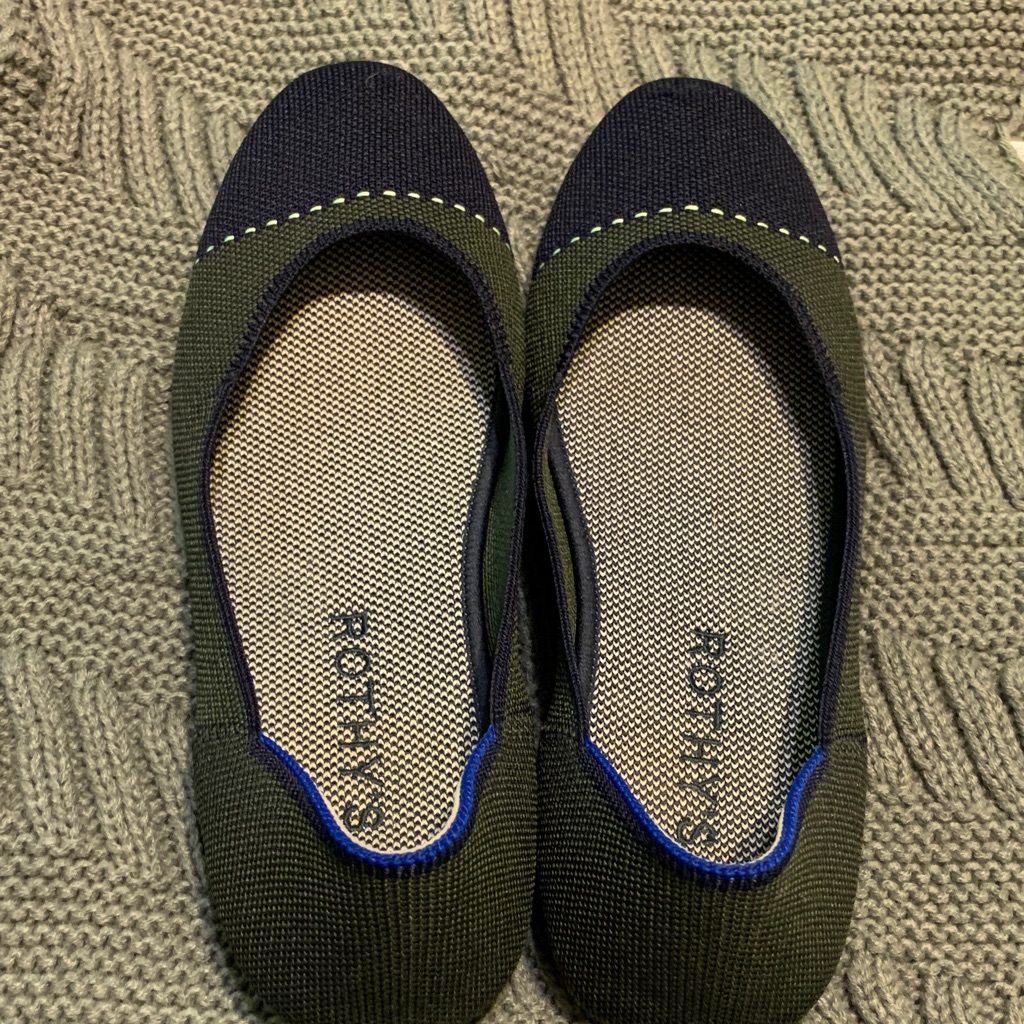 Rothy's Kids Black And Olive Slippers